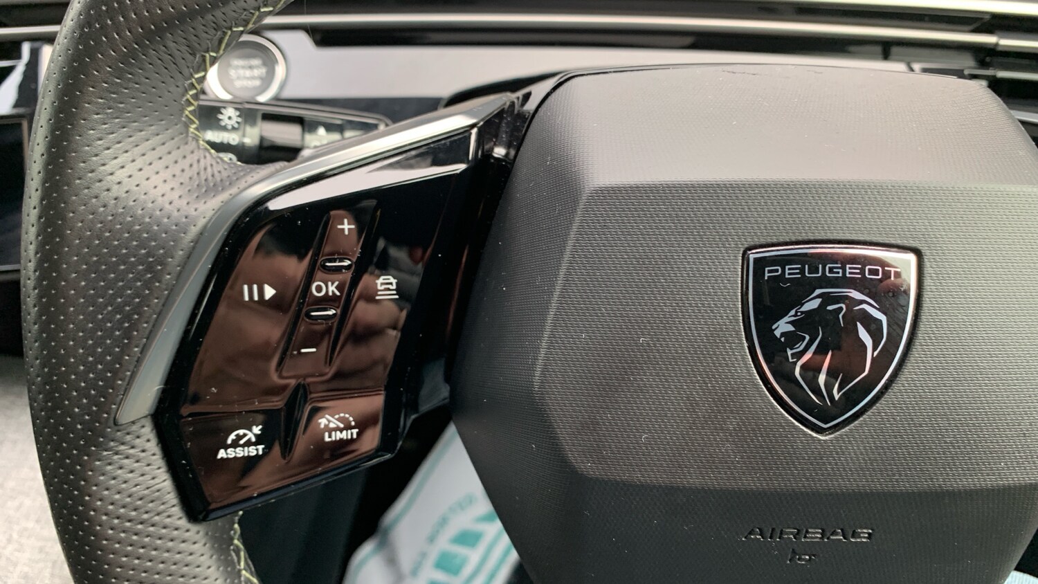 Used Peugeot 3008 2024 for sale - 77412829: Photo 24
