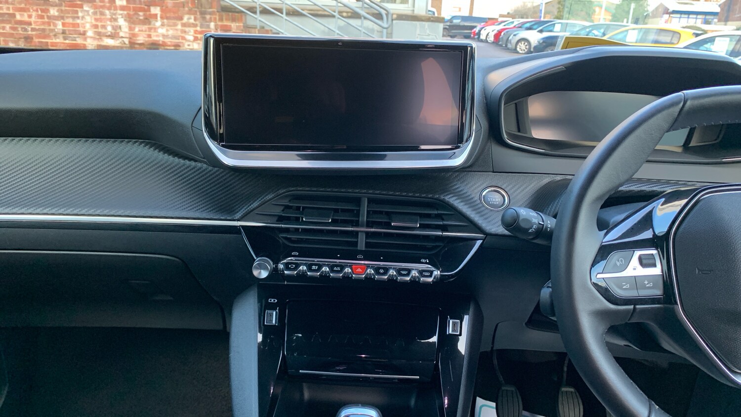 Used Peugeot 2008 2024 for sale - 76730019: Photo 11