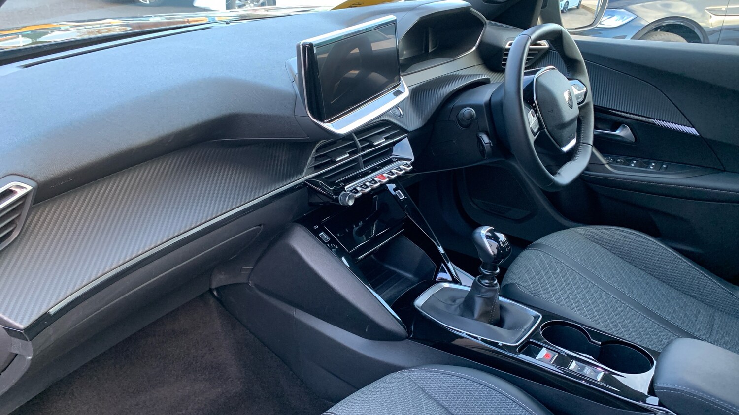 Used Peugeot 2008 2024 for sale - 76730019: Photo 13