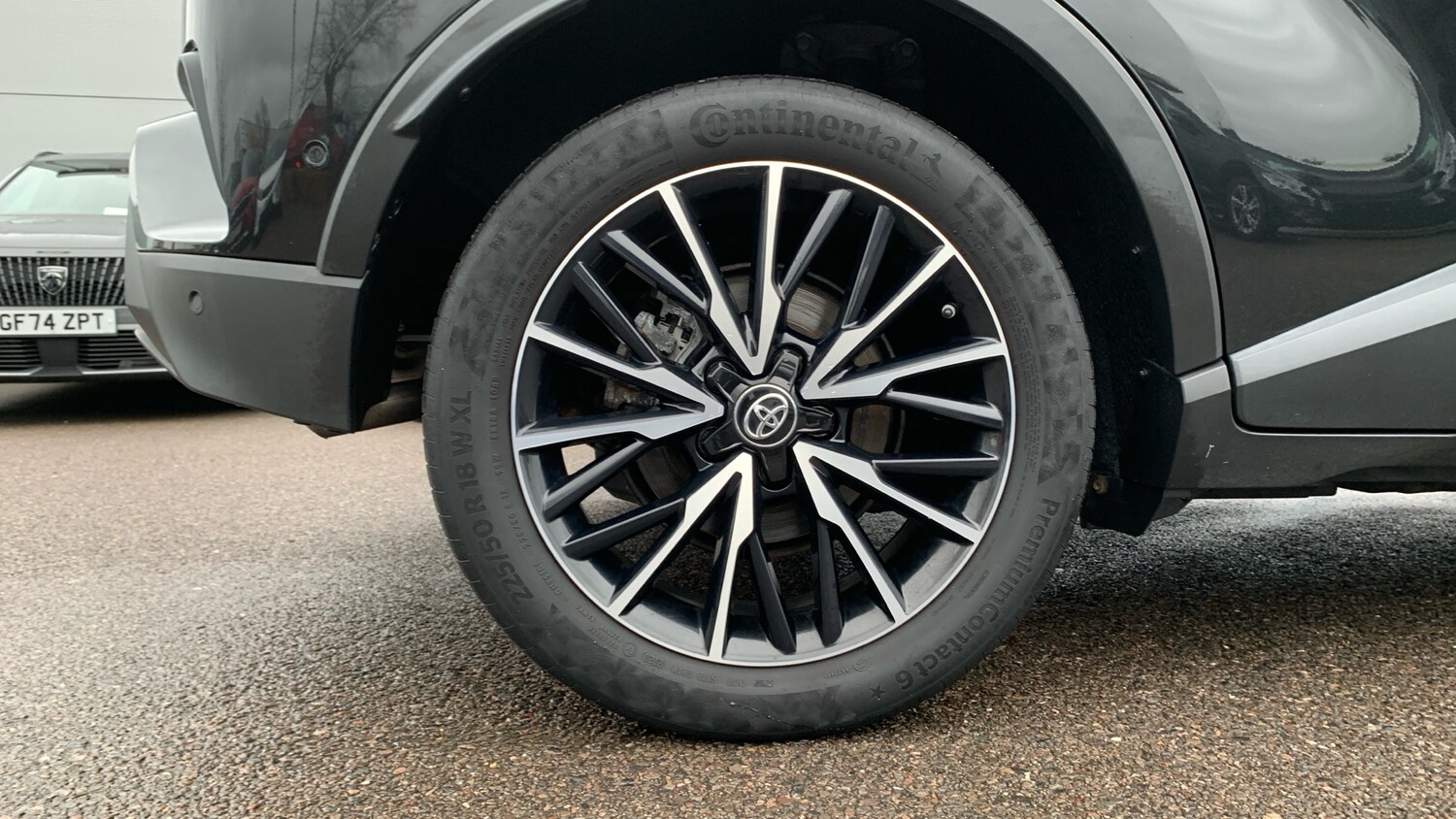 Used Toyota C-HR 2018 for sale - 76759965: Photo 17