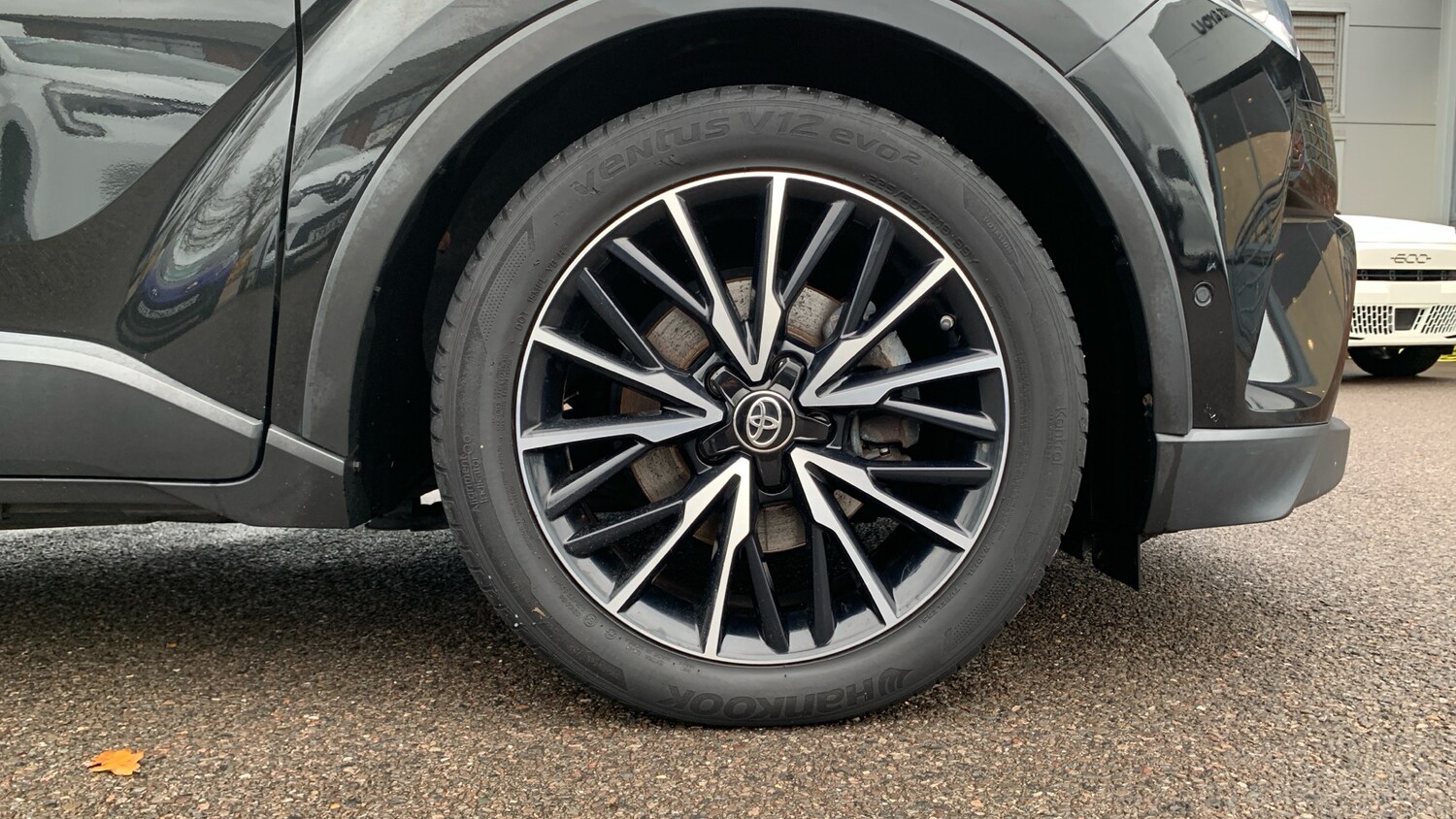 Used Toyota C-HR 2018 for sale - 76759965: Photo 18