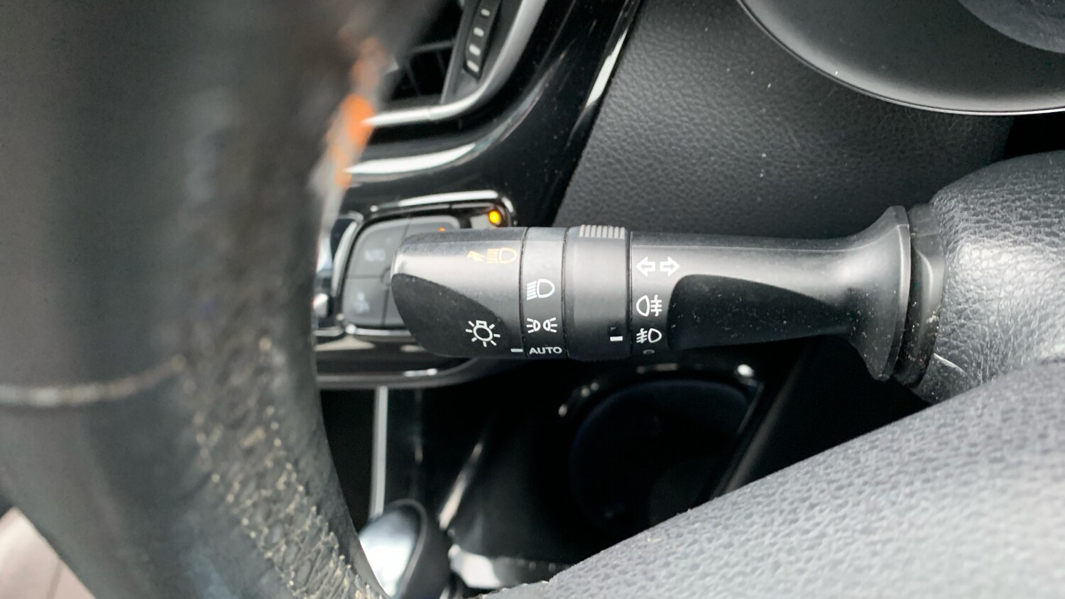 Used Toyota C-HR 2018 for sale - 76759965: Photo 29