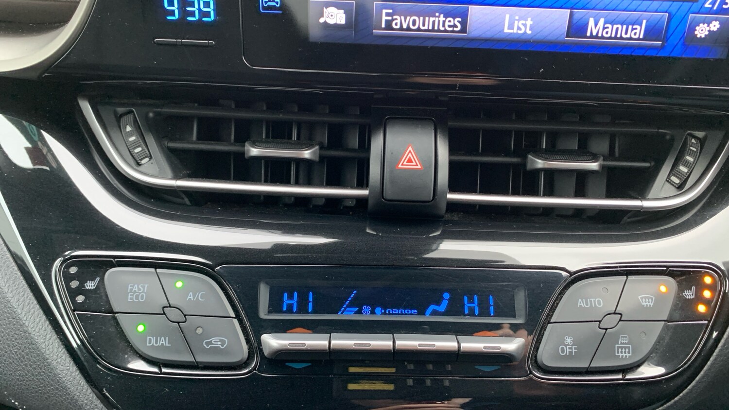 Used Toyota C-HR 2018 for sale - 76759965: Photo 34