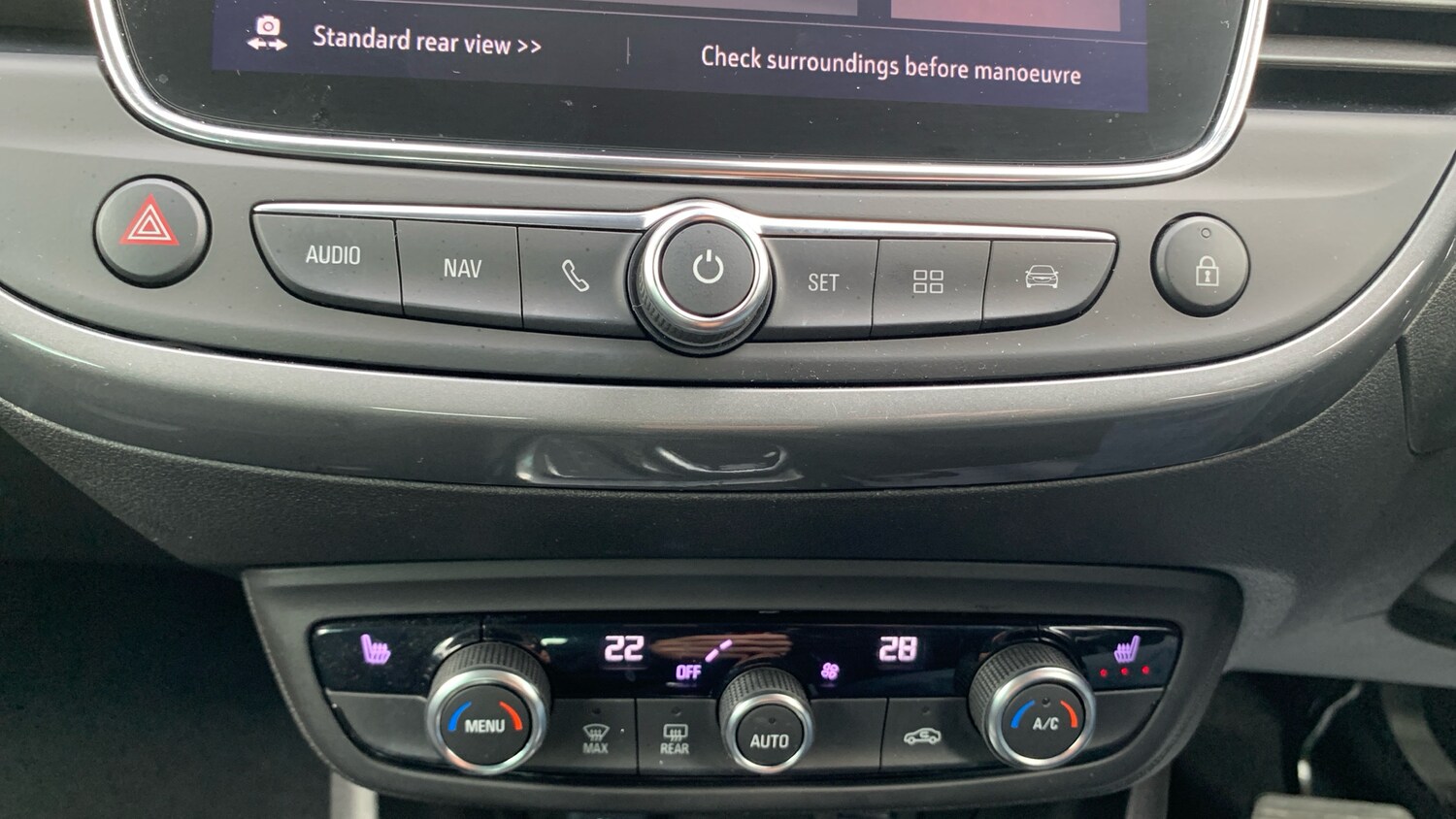 Used Vauxhall Crossland 2024 for sale - 76315607: Photo 33