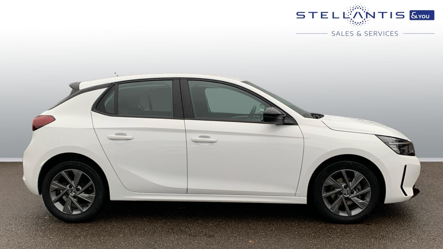 Used Vauxhall Corsa 2023 for sale - 76787600: Photo 2