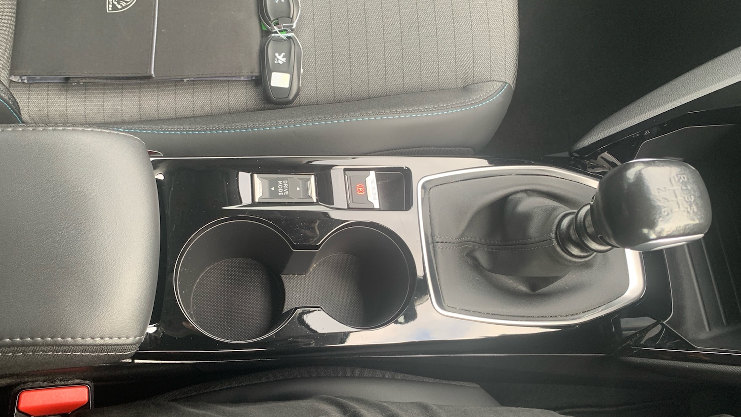 Used Peugeot 208 2022 for sale - 76647098: Photo 21