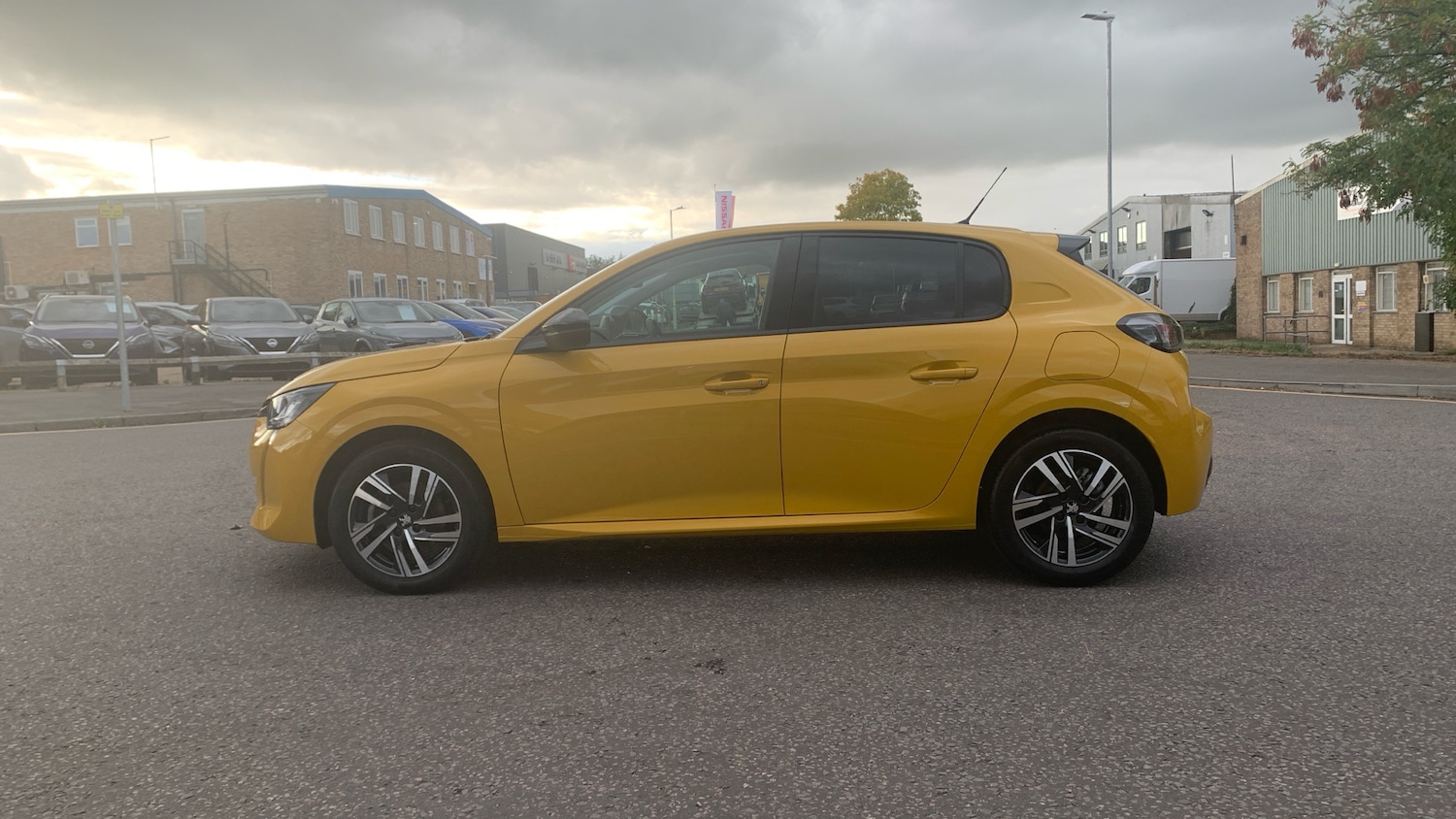 Used Peugeot 208 2022 for sale - 76647098: Photo 6