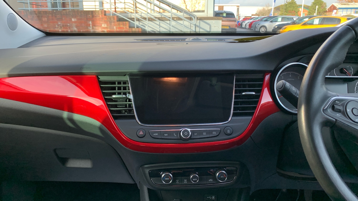 Used Vauxhall Crossland 2023 for sale - 76825721: Photo 10