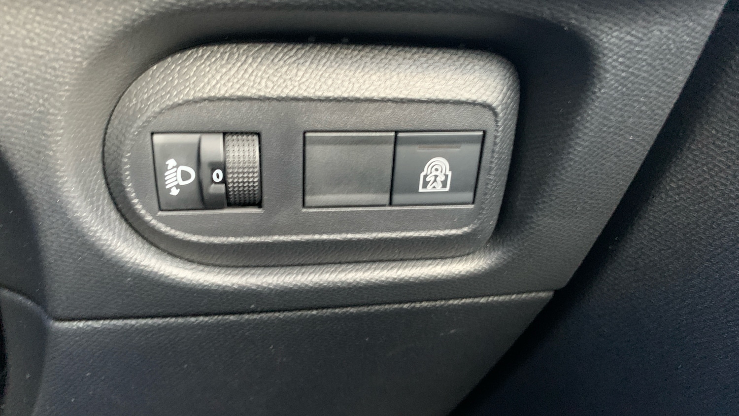 Used Vauxhall Mokka 2025 for sale - 76887947: Photo 18