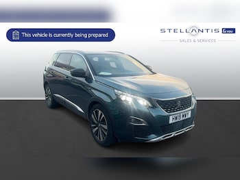 Used Peugeot 5008 2019 for sale - 76474384: Photo