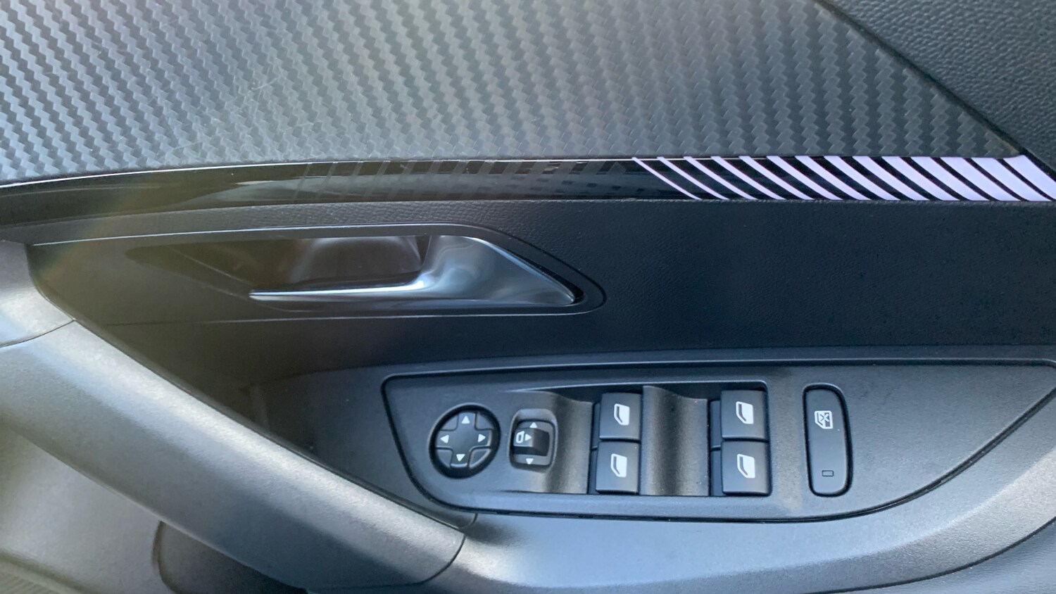 Used Peugeot 2008 2024 for sale - 76730002: Photo 23