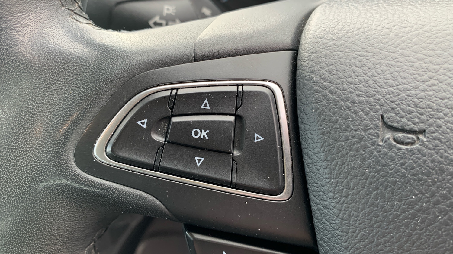 Used Ford C-Max 2017 for sale - 76887924: Photo 24