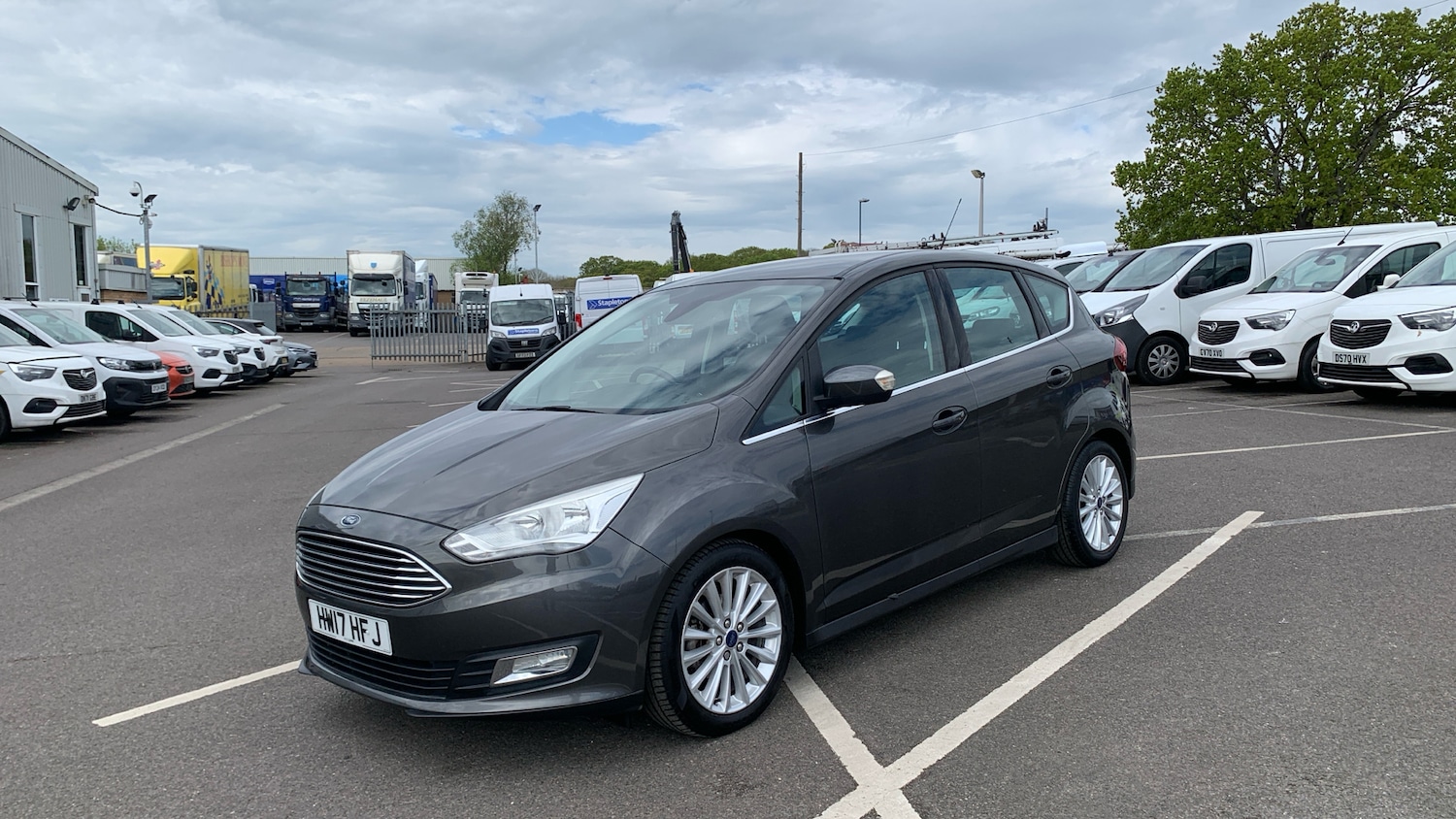 Used Ford C-Max 2017 for sale - 76887924: Photo 8