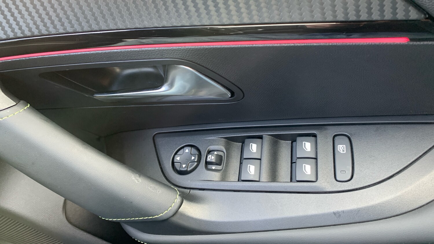 Used Peugeot 2008 2025 for sale - 77388254: Photo 23