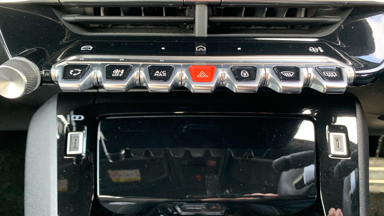 Used Peugeot 2008 2025 for sale - 77388254: Photo 34