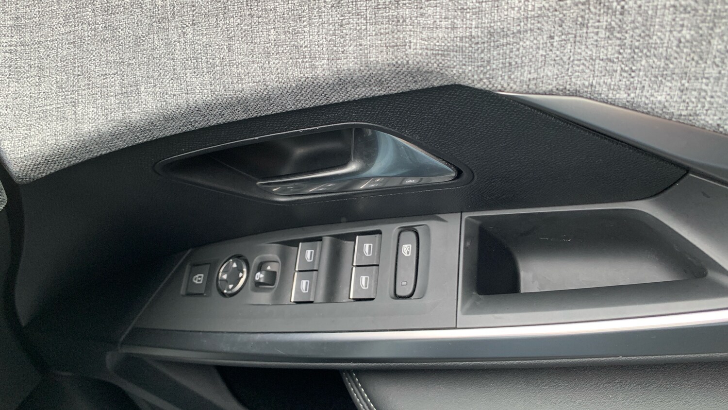 Used Peugeot 5008 2024 for sale - 77346151: Photo 23