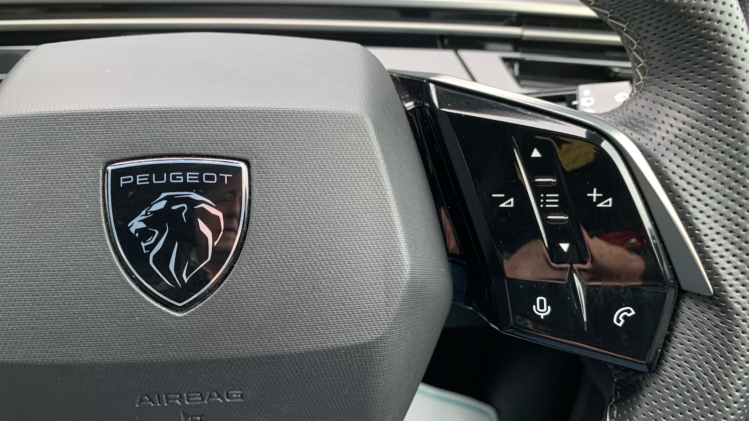 Used Peugeot 5008 2024 for sale - 77346151: Photo 25