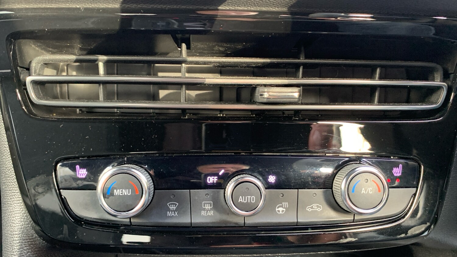 Used Vauxhall Mokka 2025 for sale - 76447019: Photo 33