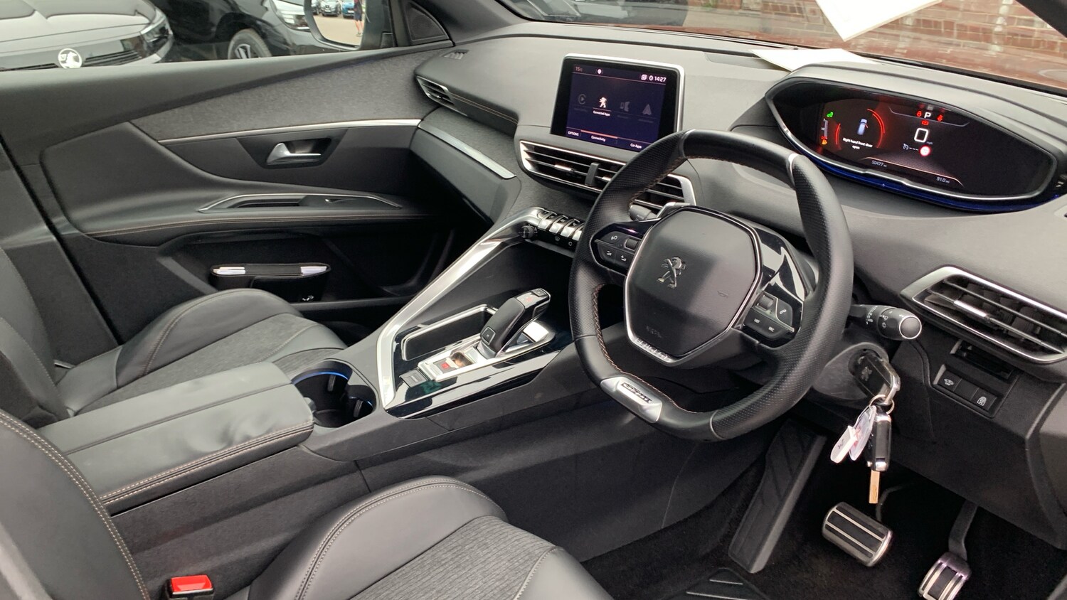 Used Peugeot 3008 2018 for sale - 76248388: Photo 11