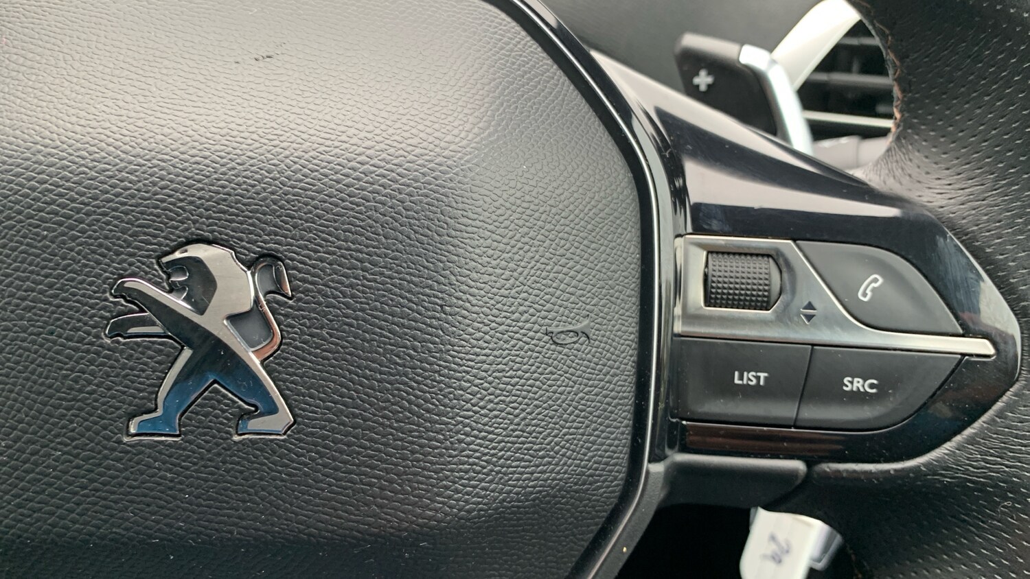 Used Peugeot 3008 2018 for sale - 76248388: Photo 24
