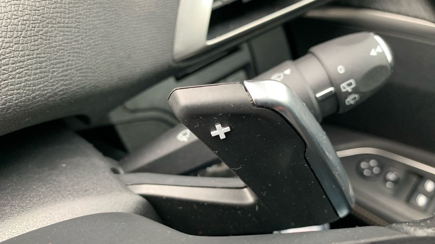 Used Peugeot 3008 2018 for sale - 76248388: Photo 27