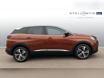 Used Peugeot 3008 2018 for sale - 76248388: Photo