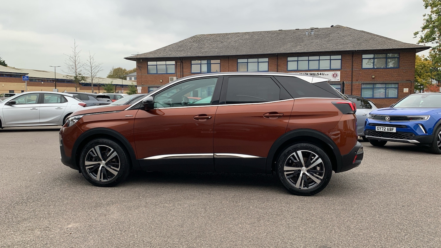 Used Peugeot 3008 2018 for sale - 76248388: Photo 6