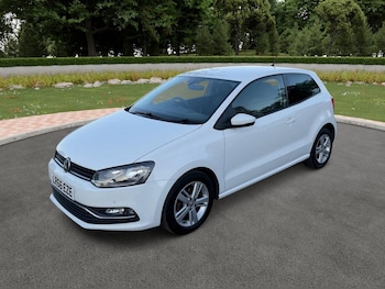 Used Volkswagen Polo 2016 for sale - 79589382: Photo