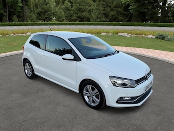 Used Volkswagen Polo 2016 for sale - 79589382: Photo