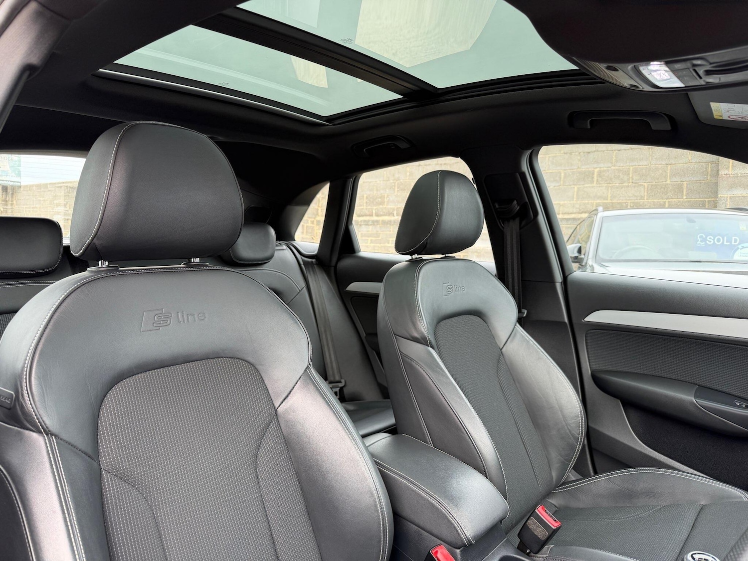 Used Audi Q3 2015 for sale - 78184406: Photo 12