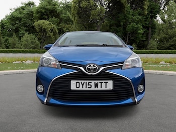 Used Toyota Yaris 2015 for sale - 78417018: Photo