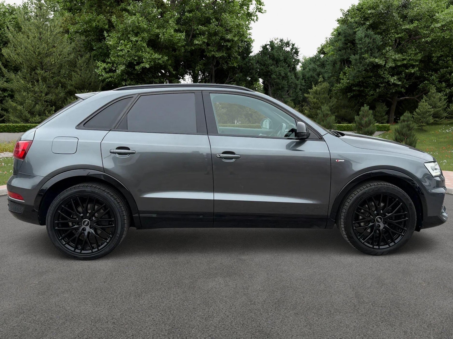 Used Audi Q3 2018 for sale - 78072565: Photo 10