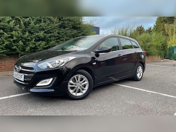 Used Hyundai i30 2015 for sale - 79441764: Photo