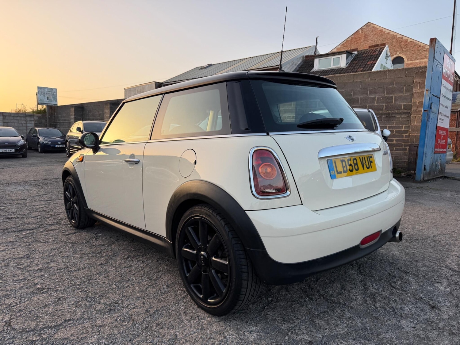 Used MINI Hatch 2009 for sale - 78171475: Photo 7