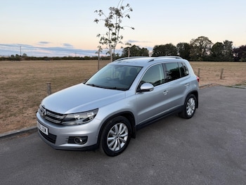 Used Volkswagen Tiguan 2015 for sale - 79425750: Photo