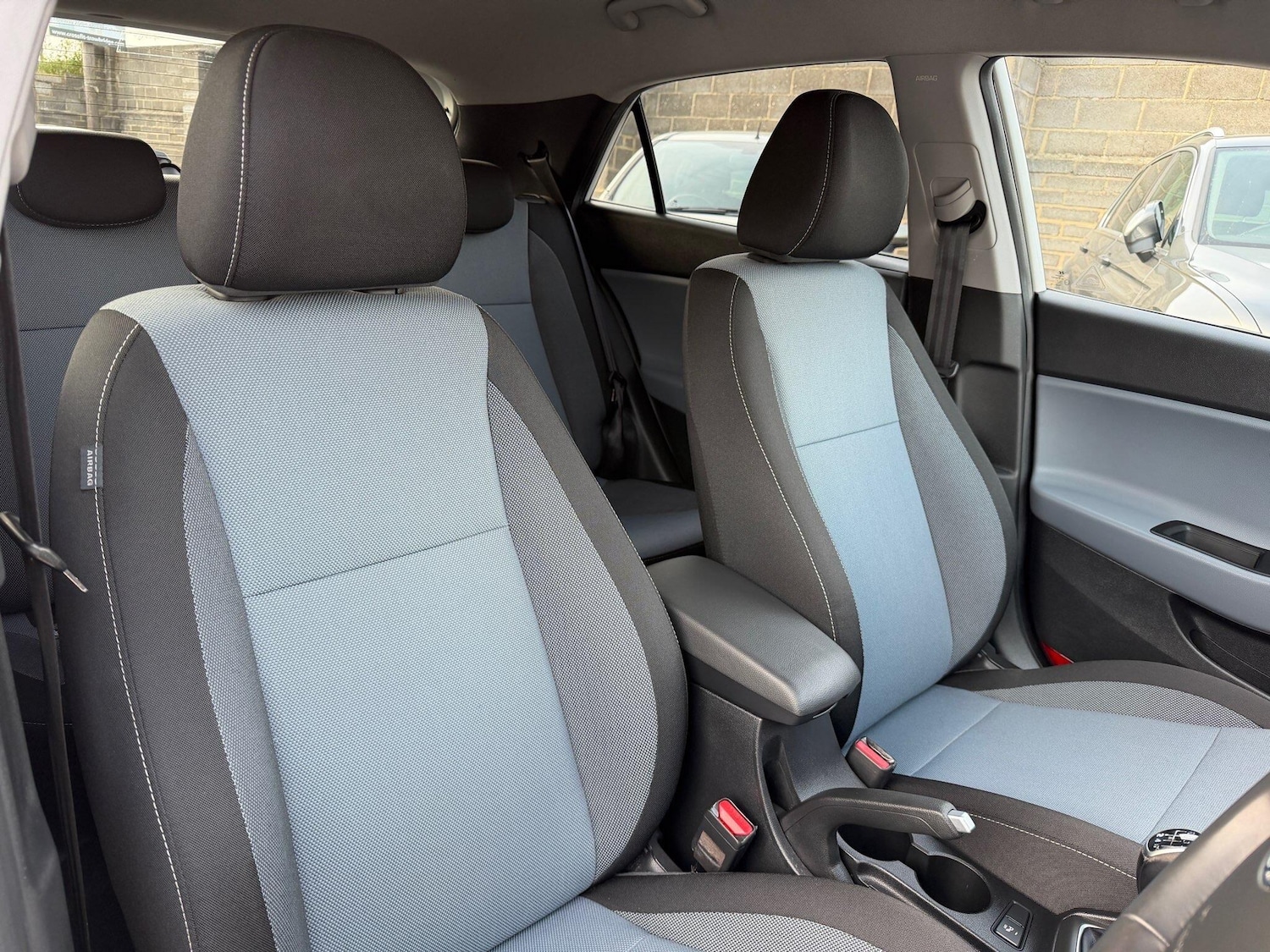 Used Hyundai i20 2016 for sale - 78072137: Photo 12