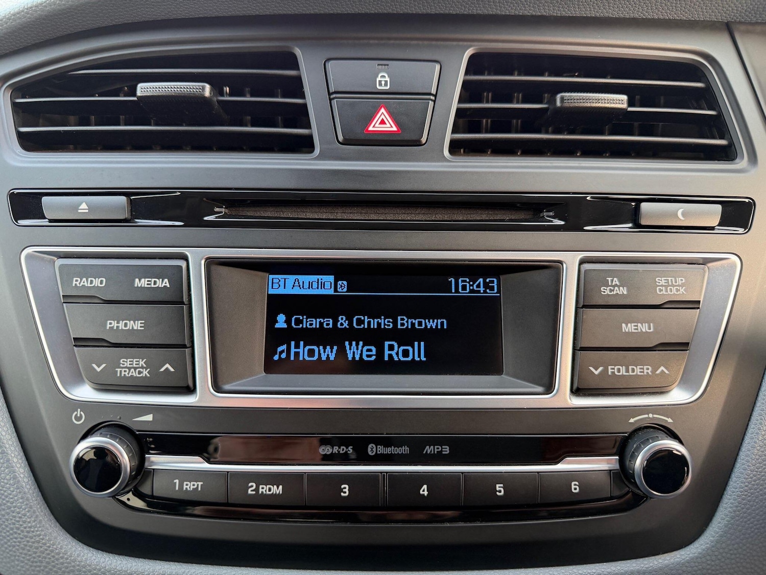 Used Hyundai i20 2016 for sale - 78072137: Photo 19