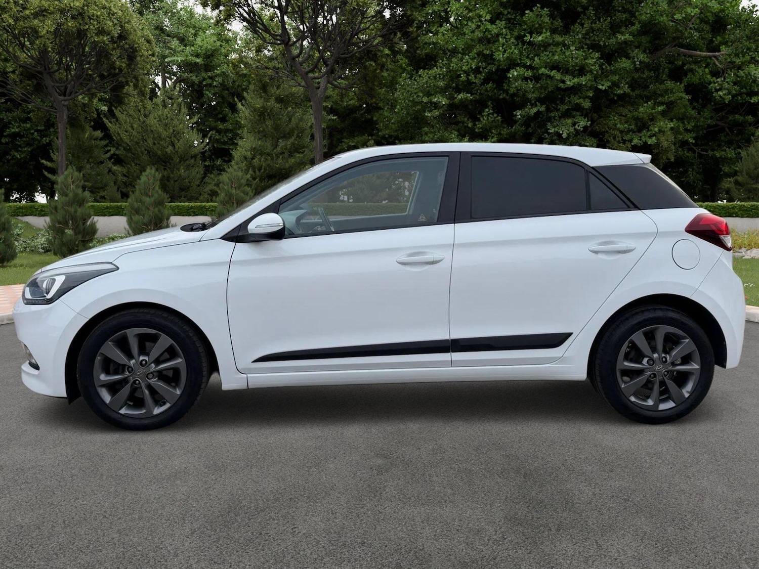 Used Hyundai i20 2016 for sale - 78072137: Photo 6