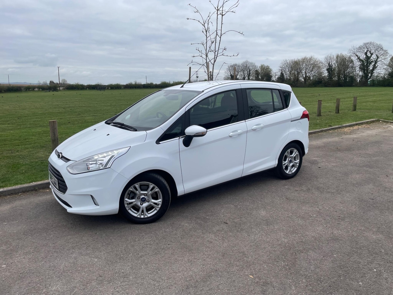 Used Ford B-MAX 2015 for sale - 78184466: Photo 2