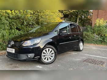Used Volkswagen Touran 2013 for sale - 79508790: Photo
