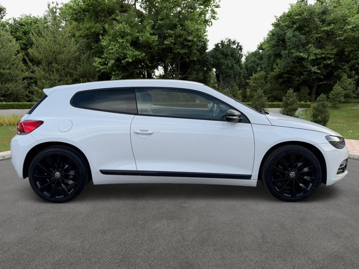 Used Volkswagen Scirocco 2014 for sale - 78157073: Photo 10
