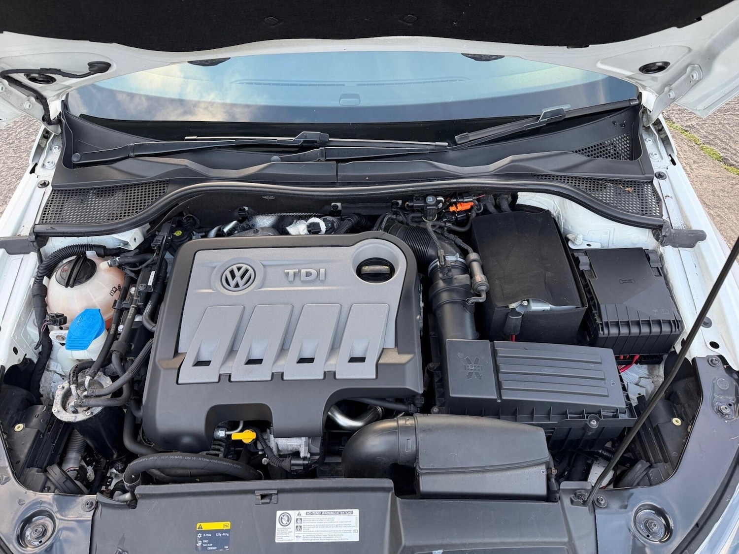 Used Volkswagen Scirocco 2014 for sale - 78157073: Photo 25