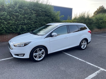 Used Ford Focus 2015 for sale - 79145745: Photo