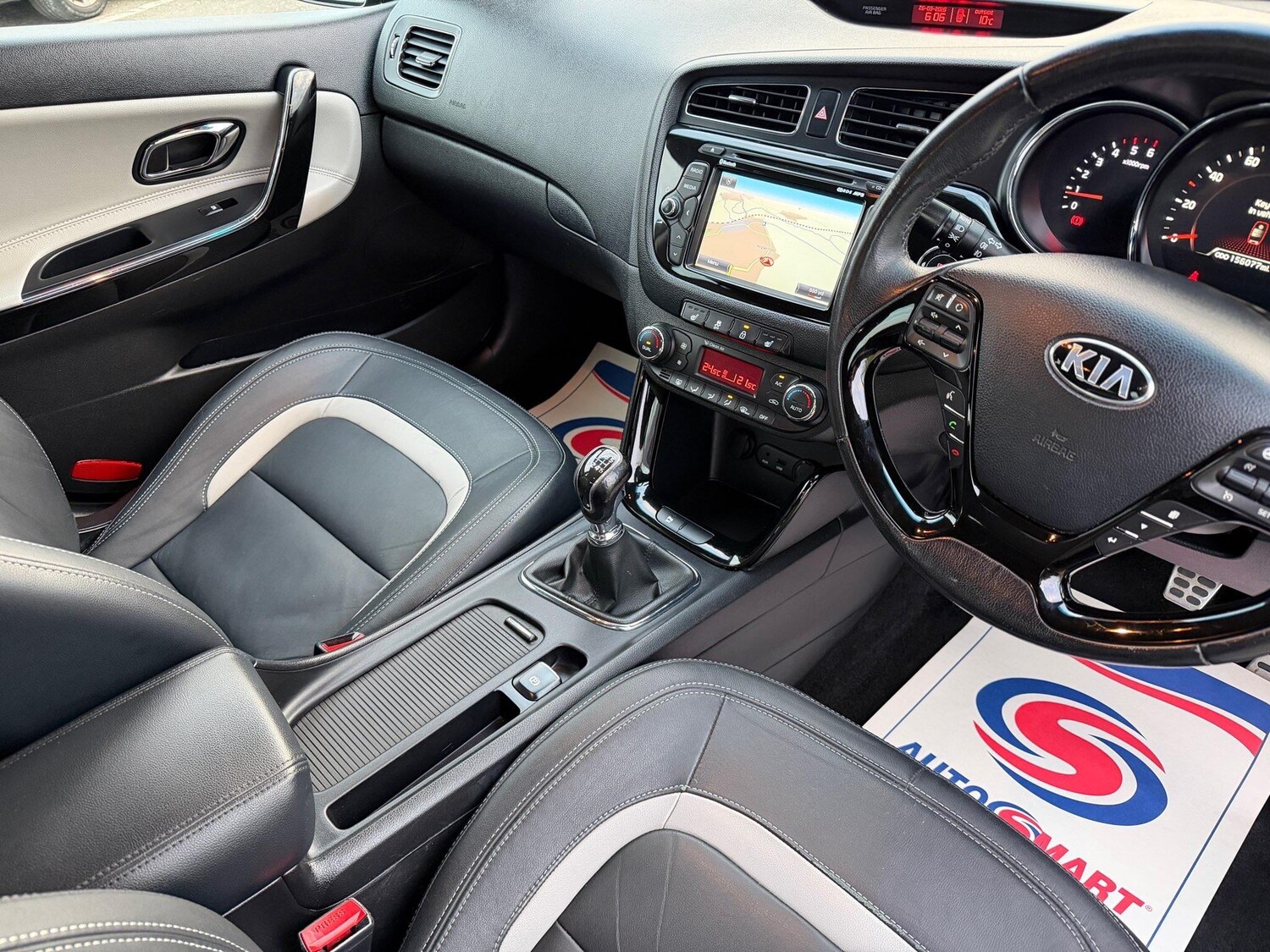 Used Kia Ceed 2013 for sale - 78072264: Photo 11