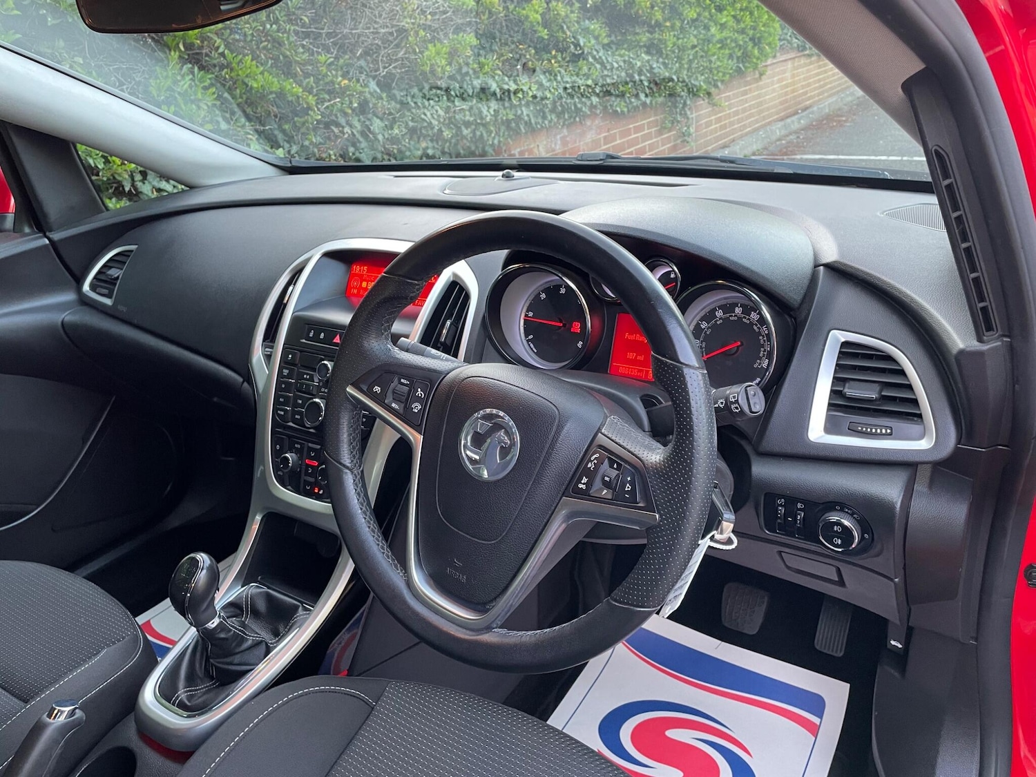 Used Vauxhall Astra 2012 for sale - 78170242: Photo 17