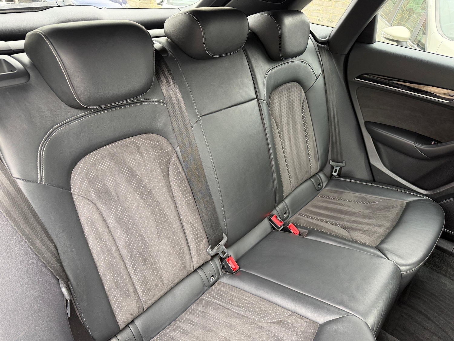 Used Audi Q3 2018 for sale - 78072624: Photo 15