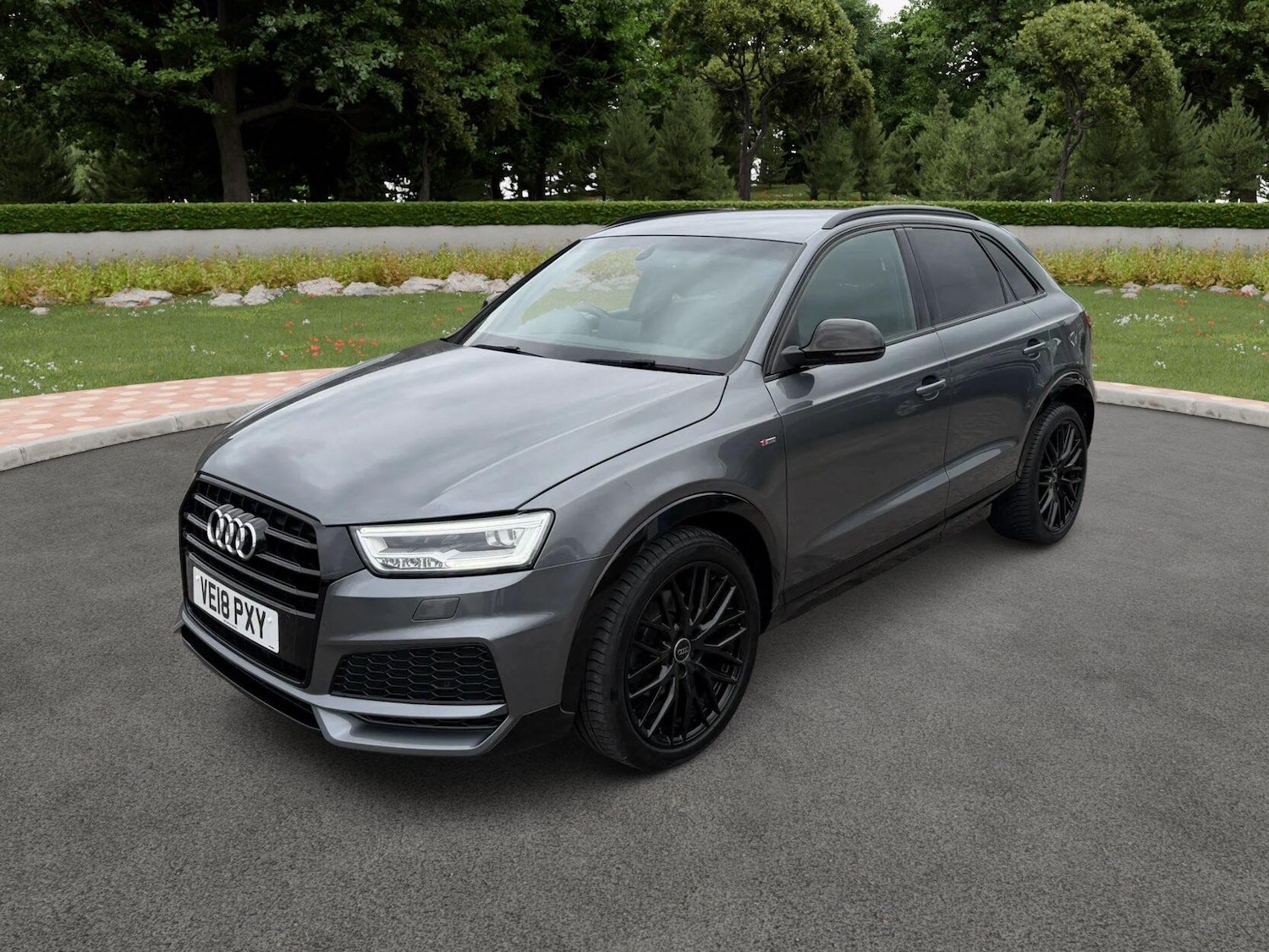 Used Audi Q3 2018 for sale - 78072624: Photo 2