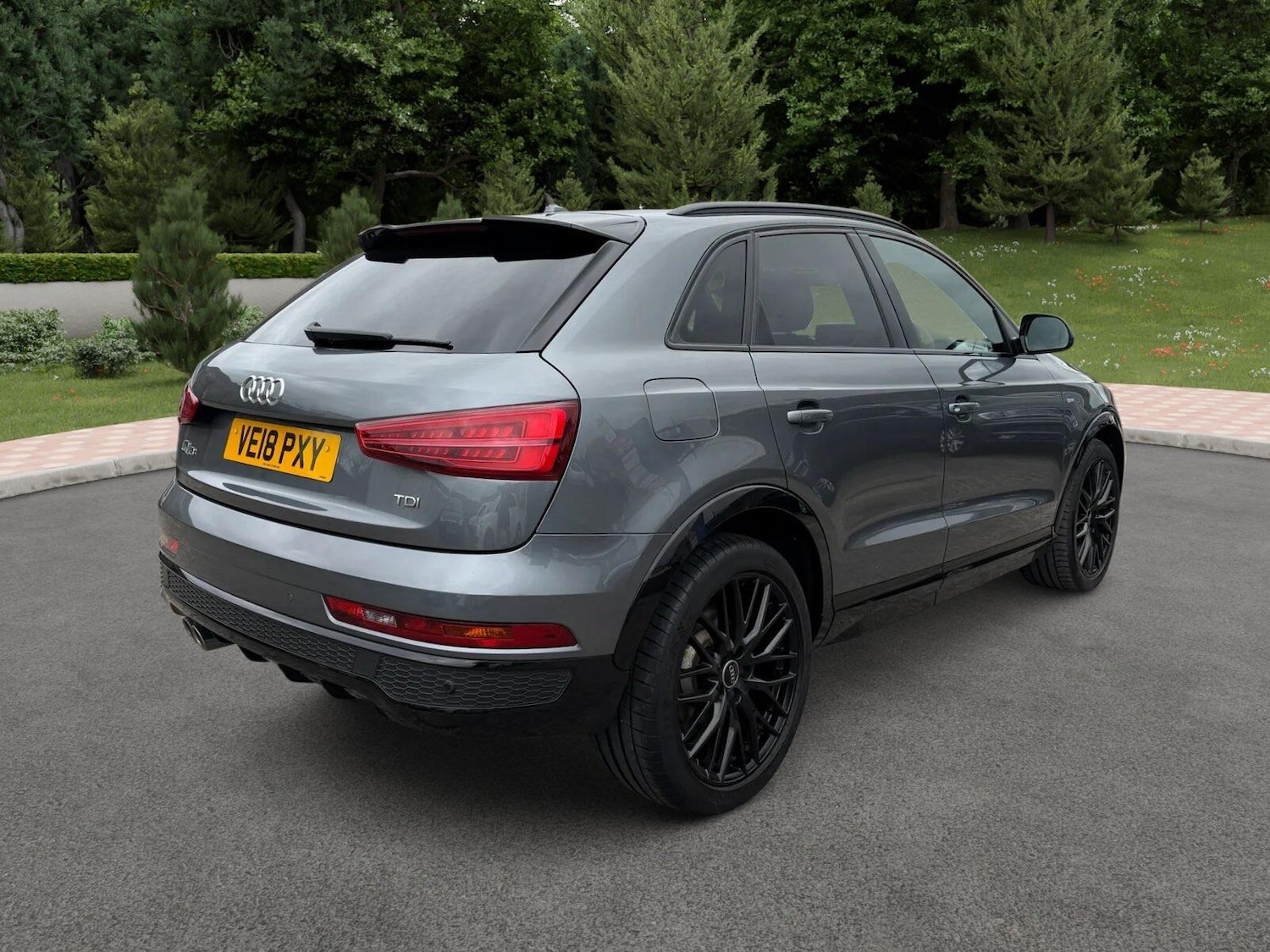 Used Audi Q3 2018 for sale - 78072624: Photo 9