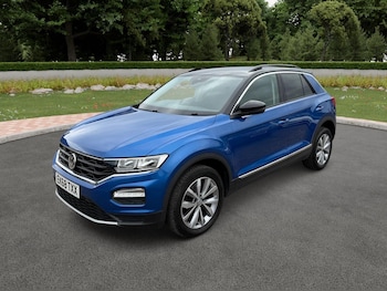Used Volkswagen T-Roc 2018 for sale - 78362270: Photo