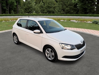 Used Skoda Fabia 2015 for sale - 79236323: Photo